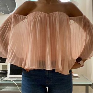 Guess pink romantic blouse